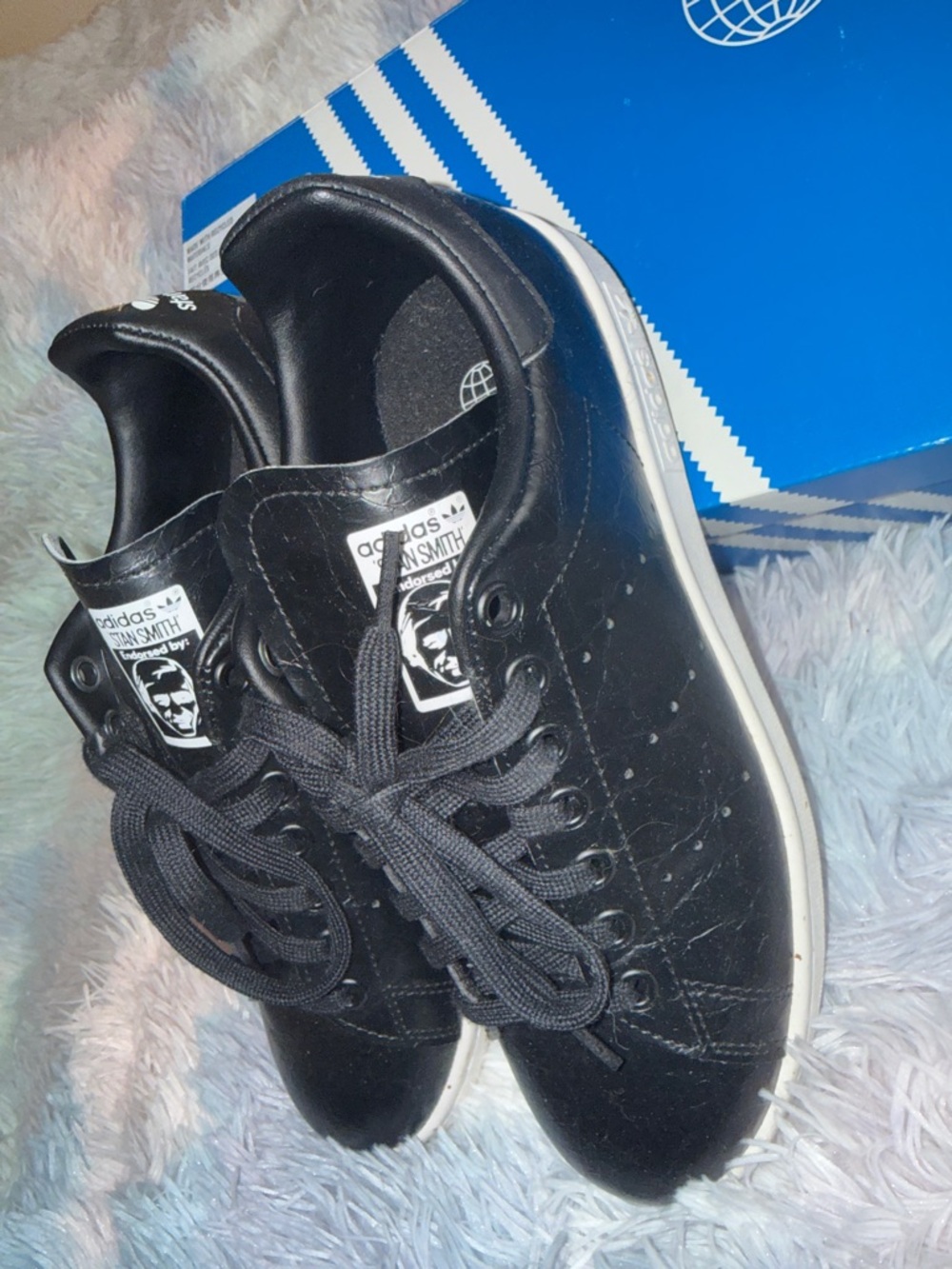 adidas Stan Smith cracked leather Sneakers black